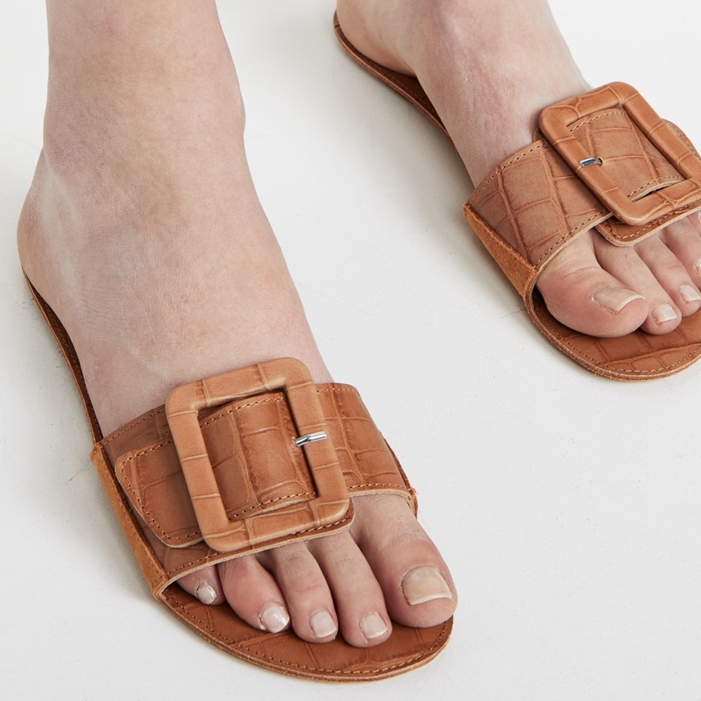 Definery loop open sandals NEW